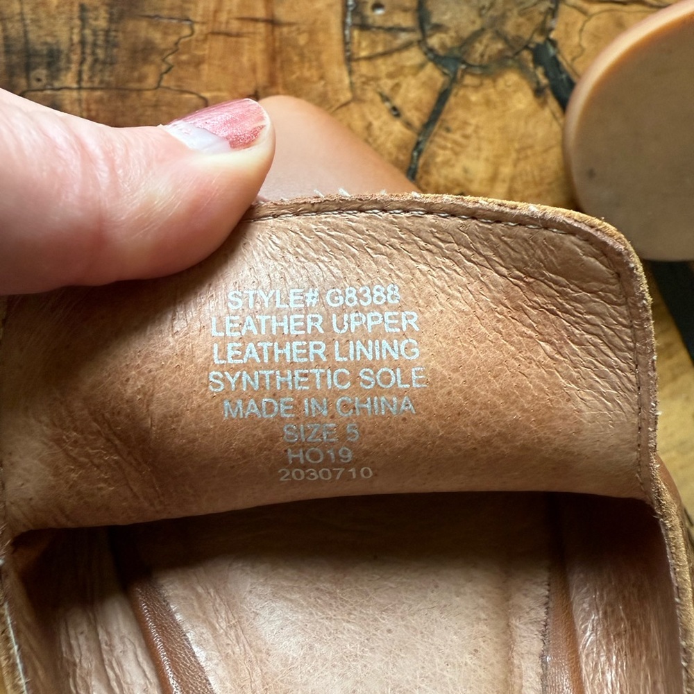 Madewell Cognac Leather Mules Slides - Picture 6 of 6